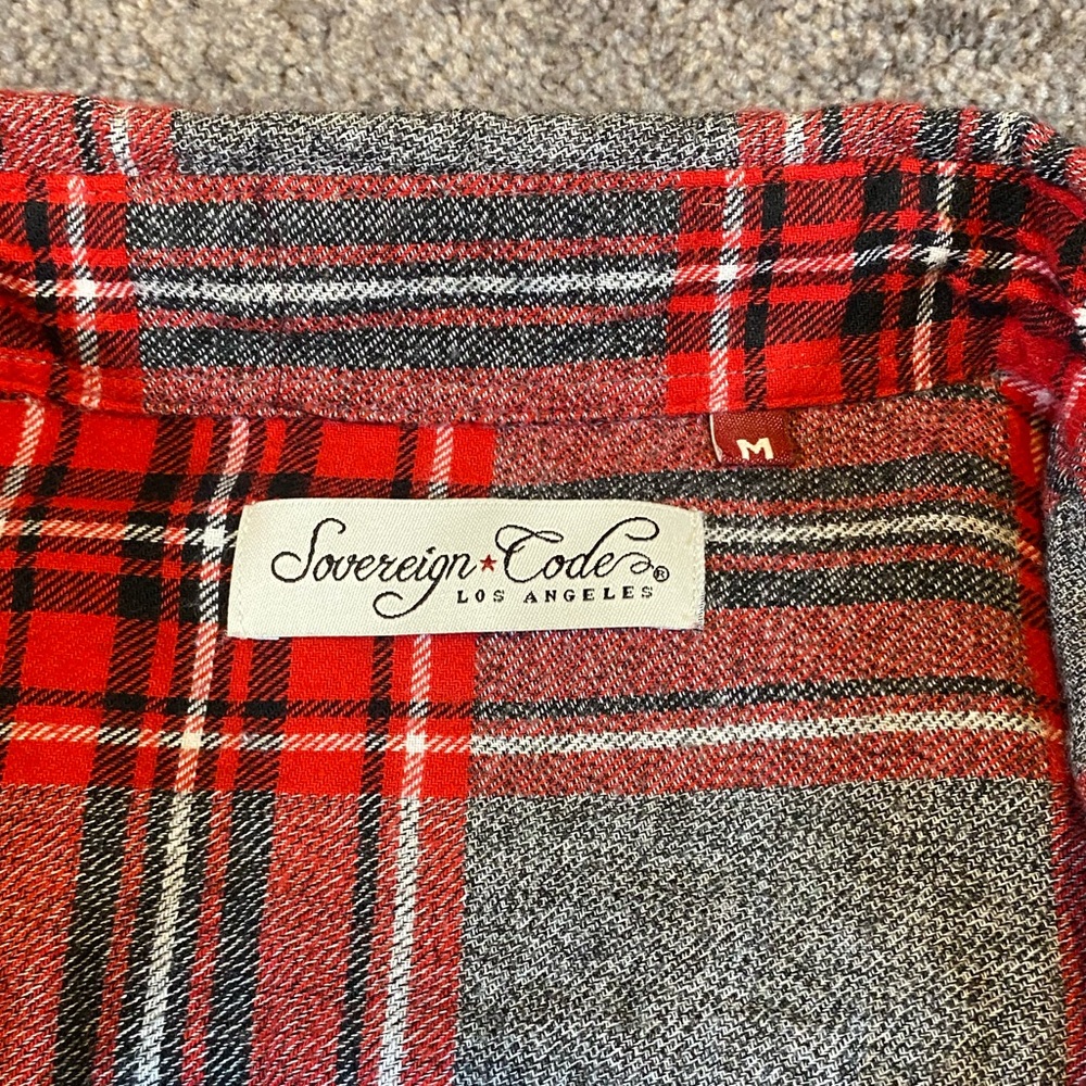 Sovereign Code Long Sleeve Button Up - Picture 5 of 5